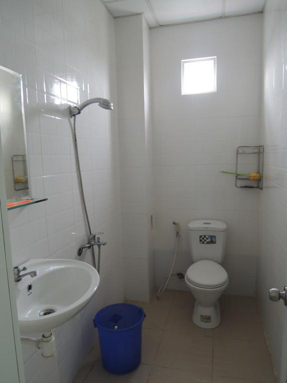 Hung Hieu Hotel My Tho Room photo